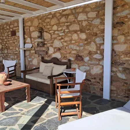 Semesterbostad Paros Traditional Windmill In Lefkes *