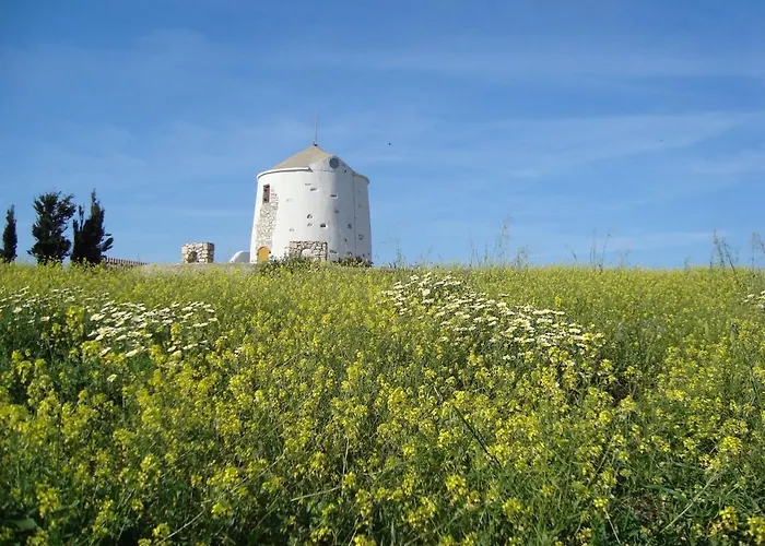 Semesterbostad Paros Traditional Windmill In Lefkes Lefkes (Paros)
