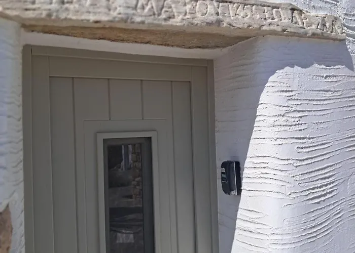 Paros Traditional Windmill In Lefkes * 雷夫克斯