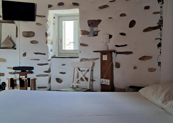 Paros Traditional Windmill In Lefkes * 雷夫克斯