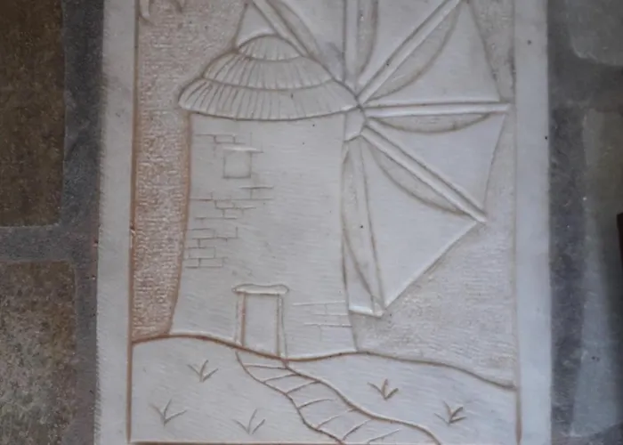 Paros Traditional Windmill In Lefkes 度假居 *